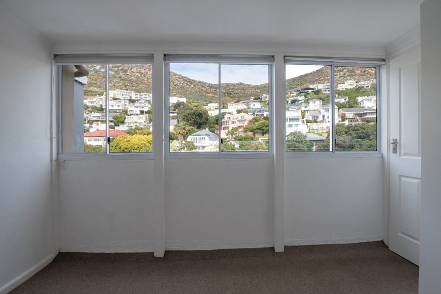To Let 2 Bedroom Property for Rent in Fish Hoek Western Cape